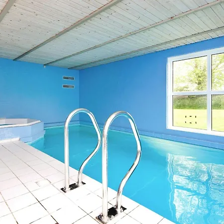 Luxury Pool House By Sea - By Traum بيت للعطل